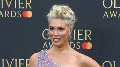 Hannah Waddingham Shuts Down Photographer On Olivier Awards Red Carpet