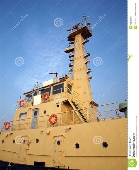 Grande Barco De Patrulha Do Porto Imagem De Stock Imagem De Trilhos