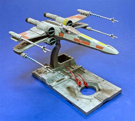 Bandai издаден от Revell X Wing Starfighter 1 72 преглед на