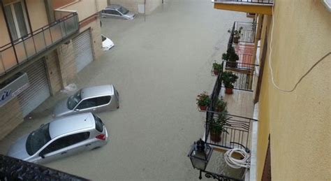 Maltempo Nubifragio A Licata Fiumi D Acqua E Strade Bloccate