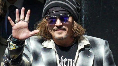 Johnny Depp Cria Conta No Tiktok Faz 1º Post E Soma 6 5 Milhões De