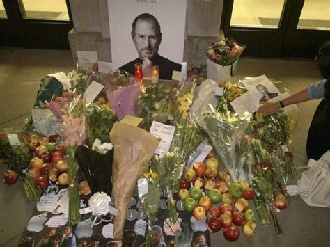 Inside Steve Jobs Death — And How He Could Have Been Saved