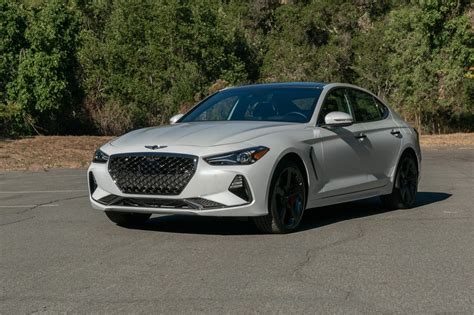 Genesis G70: Sport sedan sans sticker shock - CNET