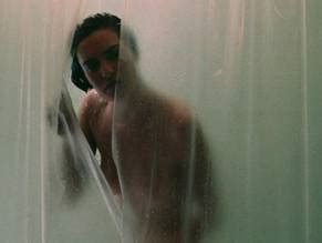 MELANIE SHATNER Nude AZNude