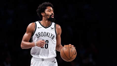 What Is Spencer Dinwiddie Contract