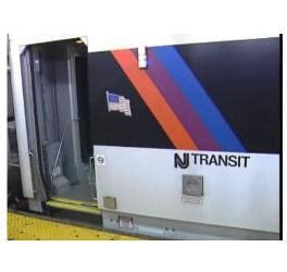 Nj Transit Unveils Dual Powered Locomotives In New Jersey Greentechlead