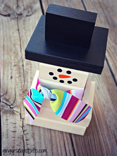 2×4 snowman {tutorial} & giveaway