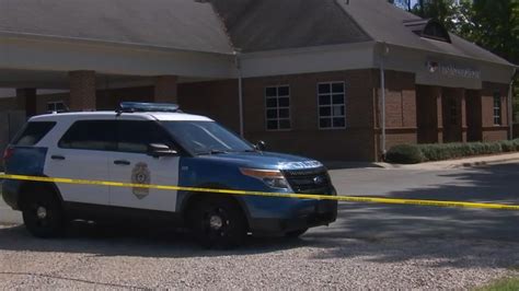 First National Bank In Raleigh Robbed Abc11 Raleigh Durham