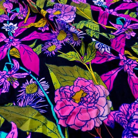 2 70 Yard Purple Floral Print Nylon Lycra Hologram Spandex Fabric Print