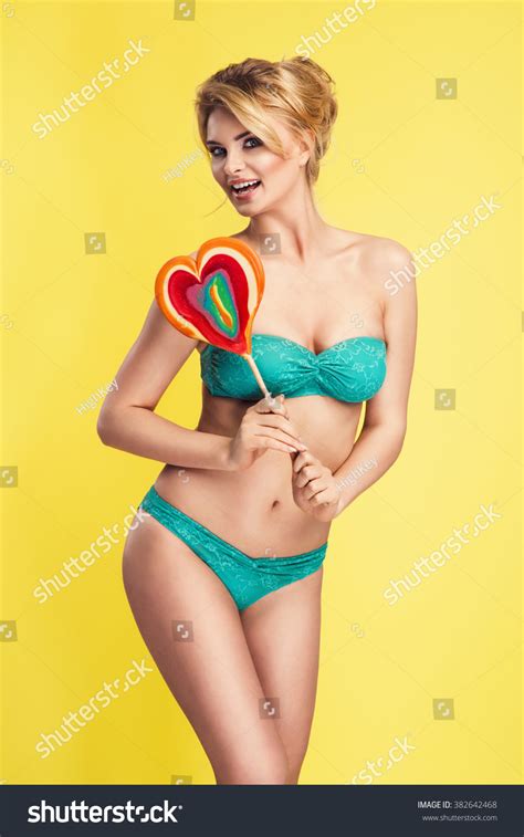 Sexy Blonde Woman Wearing Green Bikini Stock Photo 382642468 Shutterstock
