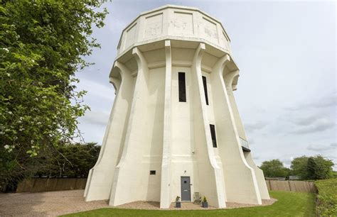 Converted Water Tower Hits The Market In The Uks Warwickshire For £15m The Spaces