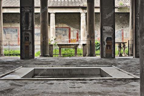 House Of The Vettii Pompeii Stock Photo Karambol 2708372