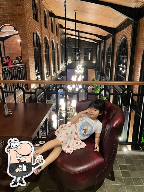 ARCH ALLEY, Batam - Restaurant menu, prices and reviews