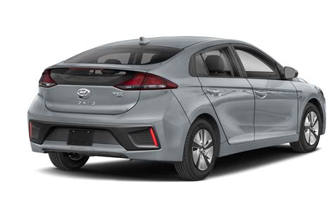 2022 Hyundai IONIQ Hybrid Specs Prices MPG Reviews Photos Cars