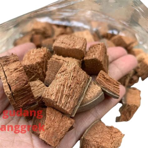 Jual Media Tanam Anggrek Siap Pakai Sabut Kelapa Kotak 100gram Shopee