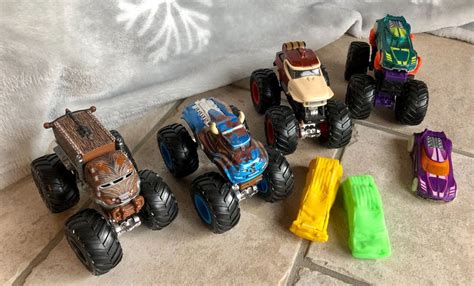 Hot Wheels Monster Truck Set Stück Kaufen auf Ricardo