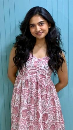 cute mamitha baiju  wallpaper