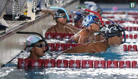 Foto Aksi Para Atlet Renang Indonesia Saat Jalani Pelatnas Untuk SEA