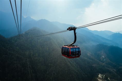 Fansipan Cable Car Sapa Travel Guide