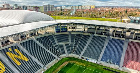 Stalowa Konstrukcja Zadaszenia Stadionu Miejskiego W Szczecinie Gotowa