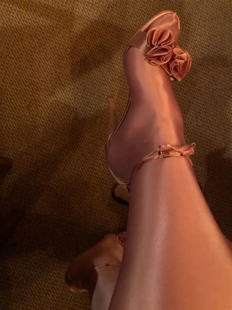 Wearing Shiny Pantyhose And Sexy High Heels Nude Pics XHamster