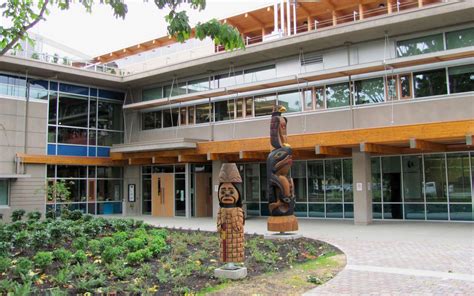 Campus hours | Vancouver Island University | Canada