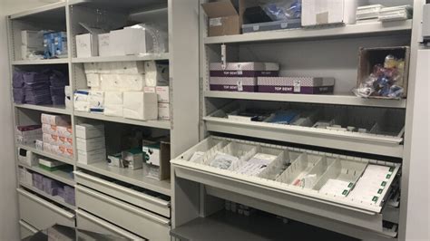 Healthcare Shelving Bruynzeel