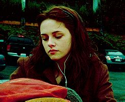 bella swan gif on Tumblr