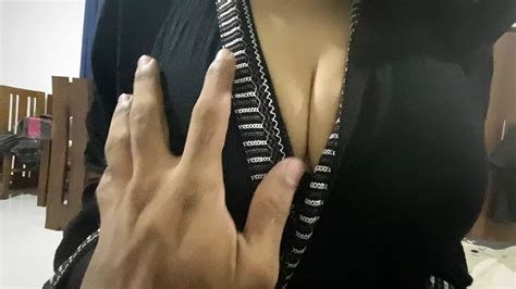 Pakistani Bigboobs Pressing Style Asian Porn Feat Arabicqueen XHamster