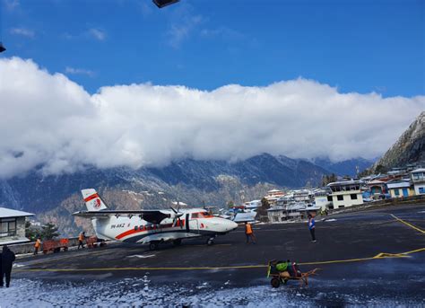 Kathmandu Lukla Flight On Ebc Trek World S Most Extreme Airport