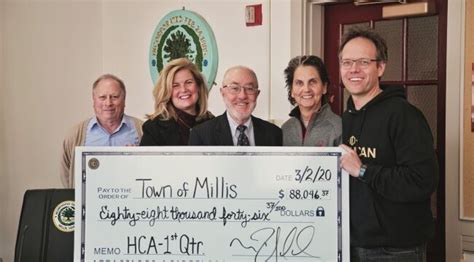 Commcan Presents First 88k Payment To Town Of Millis — Commcan Inc