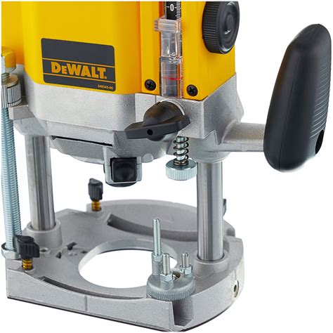 Вертикальный фрезер DeWALT DW 625 E 2000 Вт купить в интернет