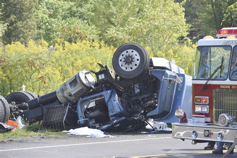 South County Crashes Claim Two Lives News Sports Jobs Observer Today