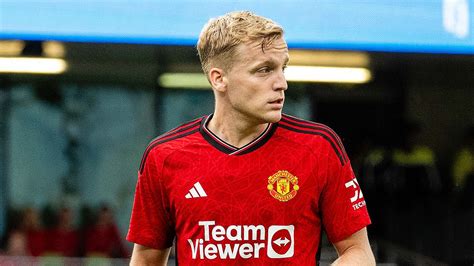 Man United Hope To Push Through Sales Of Donny Van De Beek And Fred To