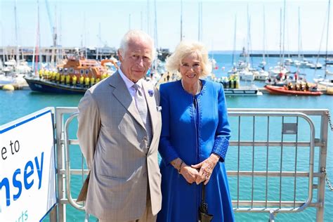 Queen Camilla Described as 'Fearless' and 'Doesn't Depend' on King ...