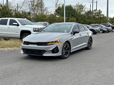 2024 Kia K5 · GT-LINE