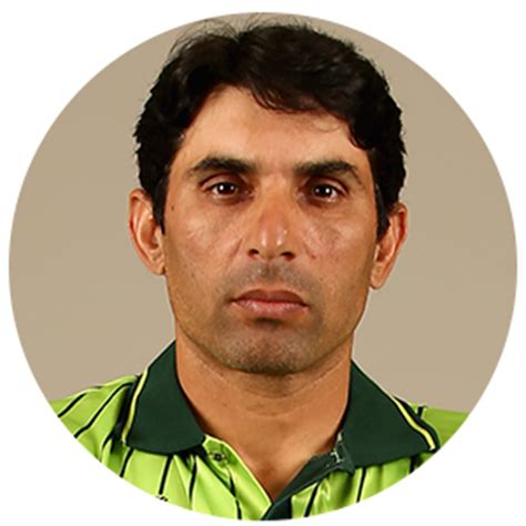 Misbah-ul-Haq lifestyle – players lifestyle