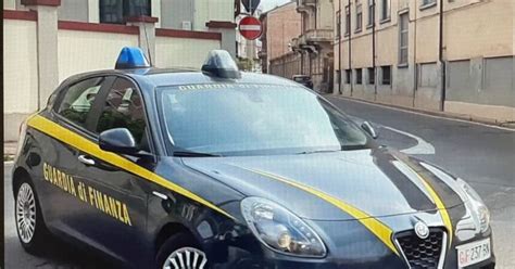 Guardia Di Finanza Operazione Carte False Scoperta Ad Asti Una