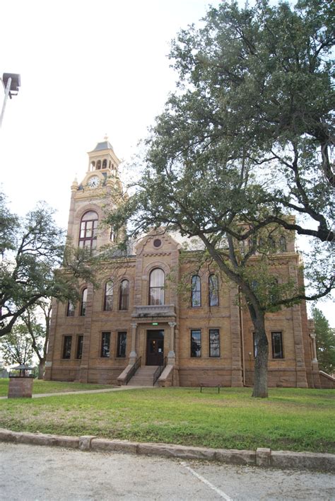 Llano County Courthouse - TEXAS HISTORICAL MARKERS