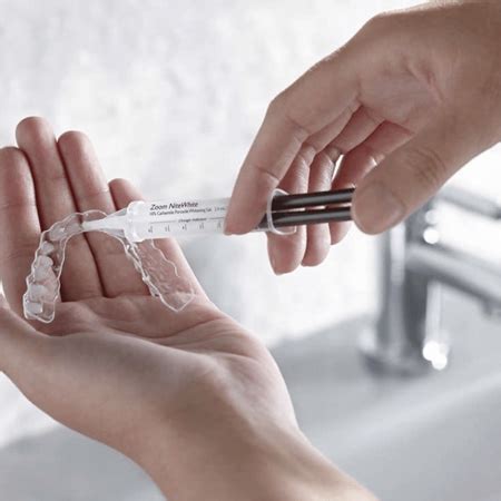 Philips Zoom Nite White 22% Teeth Whitening Gel - Single Syringe