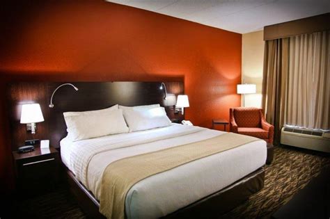 Holiday Inn & Suites Downtown La Crosse Hotel (La Crosse (WI)) - Deals ...