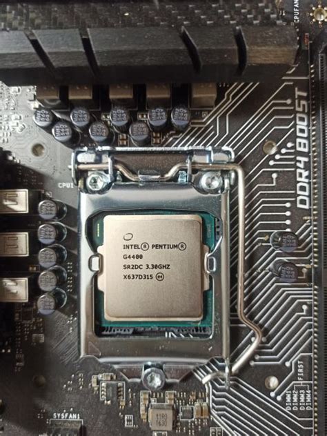 Intel Pentium G4400 Dual Core 2x 3,3GHz CPU SR2DC Socket 1151