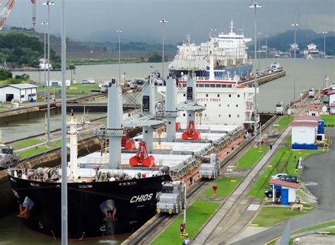 Restringen Por Un Año Tránsito De Buques Por El Canal De Panamá