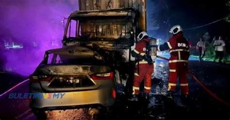 Dua Rentung Kereta Terbakar Selepas Bertembung Lori Buletin Tv Malaysia