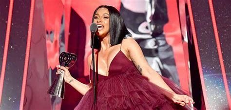 Cardi B Anuncia El Nacimiento De Su Hija Diario 2001