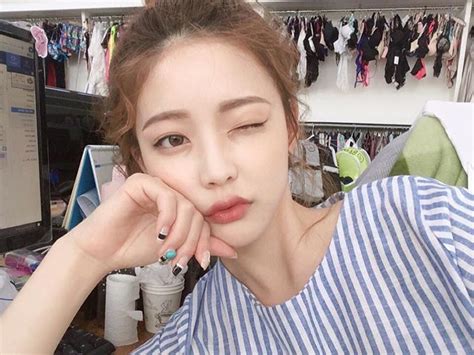 Update Xu H Ng T C H Hot Girl Vi T Ang Ua Nhau Di N