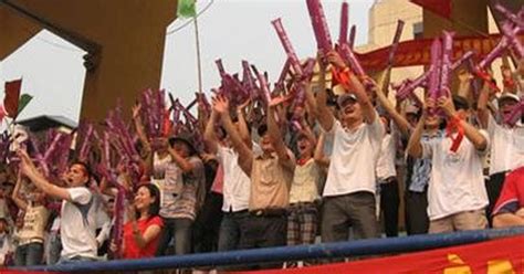 Gay cấn đến phút cuối Tuổi Trẻ Online