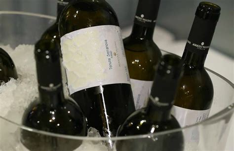 Raccontare la Puglia attraverso la longevità dei suoi vini bianchi