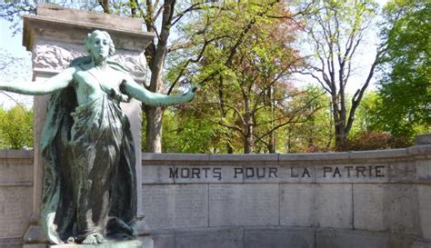 Monument Aux Morts Mons Commune Seconde Guerre Mondiale 1939