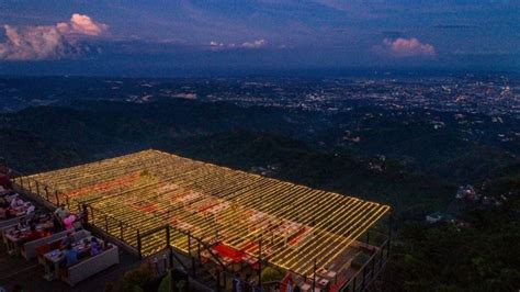 7 Mountain-Top Restaurants with a view in Busay